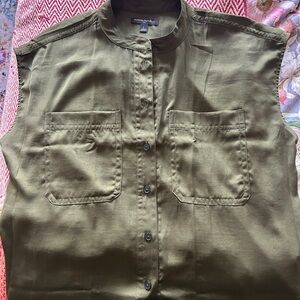 Banana Republic Factory Woman’s Olive Green blouse